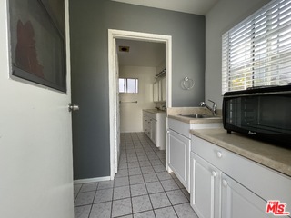 2926 Glenn Ave #GuestHouse, Santa Monica, CA 90405