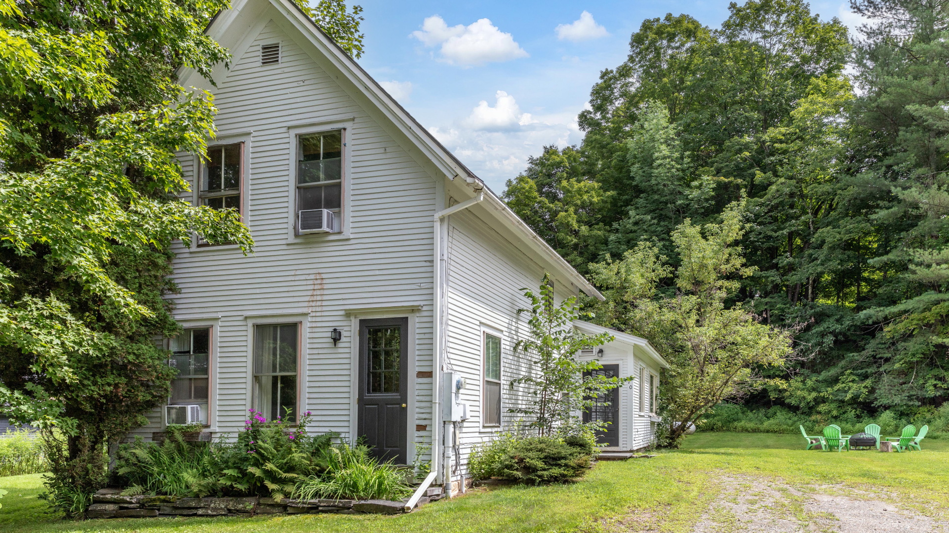 70 Flat Iron Road, Warren