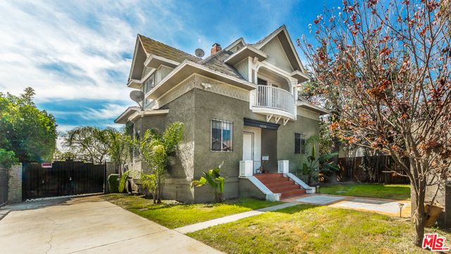 1626 W 35th St, Los Angeles CA 90018